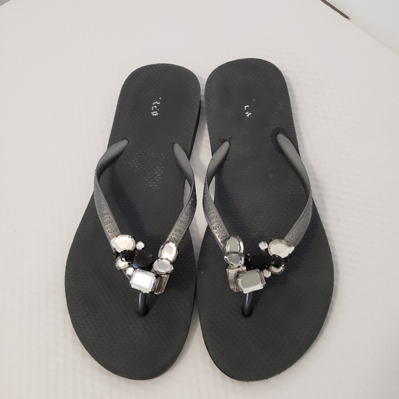 J. Crew Shoes - J.Crew embellished accent Flip flops size 9 casual, comfy